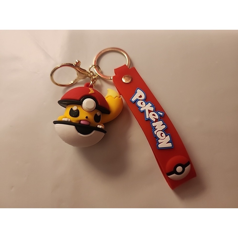 Pokémon Keychain‎ Eevee In Pokémon Ball